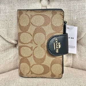 NEW Coach Medium Corner Zip Wallet Signature C0082 Khaki/Black NWT